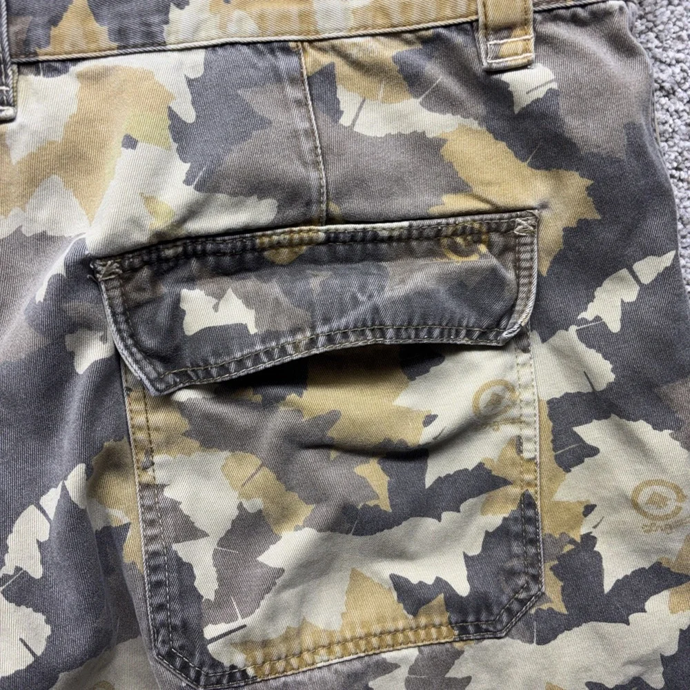VINTAGE Lifted Research Group Camo Cargo Shorts 44 Yellow Baggy Hip Hop LRG Y2K